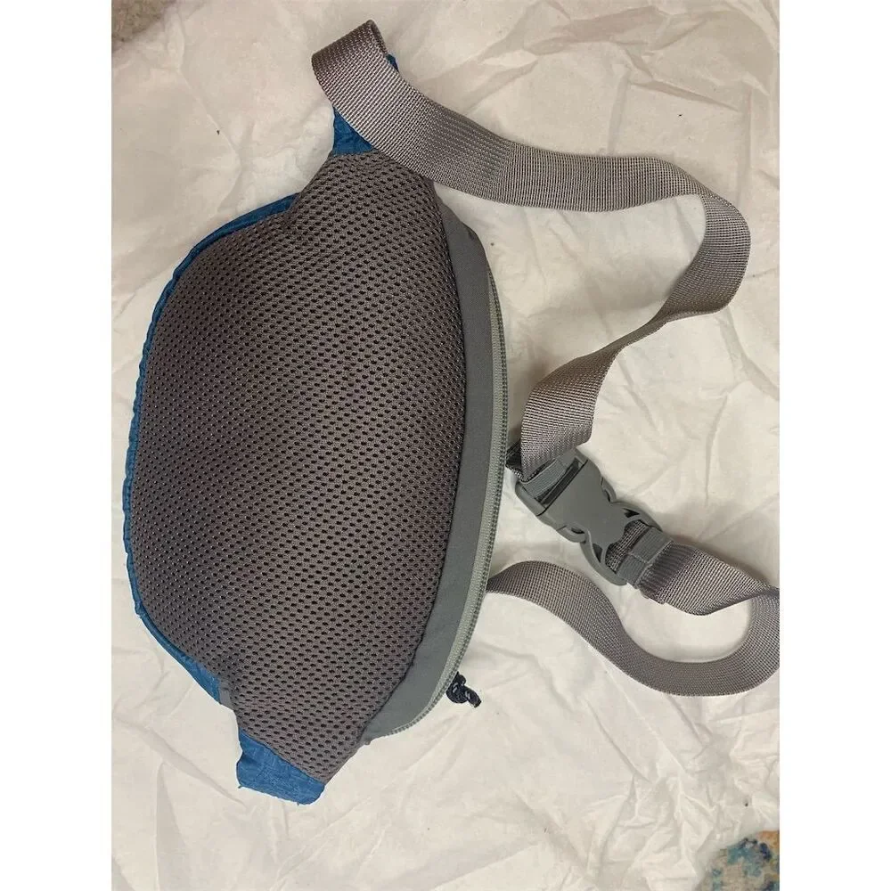 L.L. Bean Unisex Blue Stowaway Waist Pack Everyday Bag - Picture 6 of 6